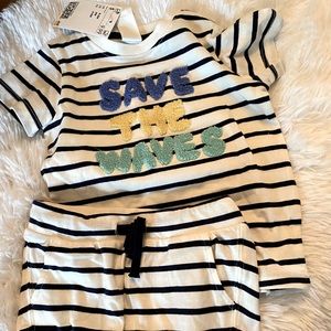 3/$10 ❤️ H&M Baby Save the Waves Striped Set